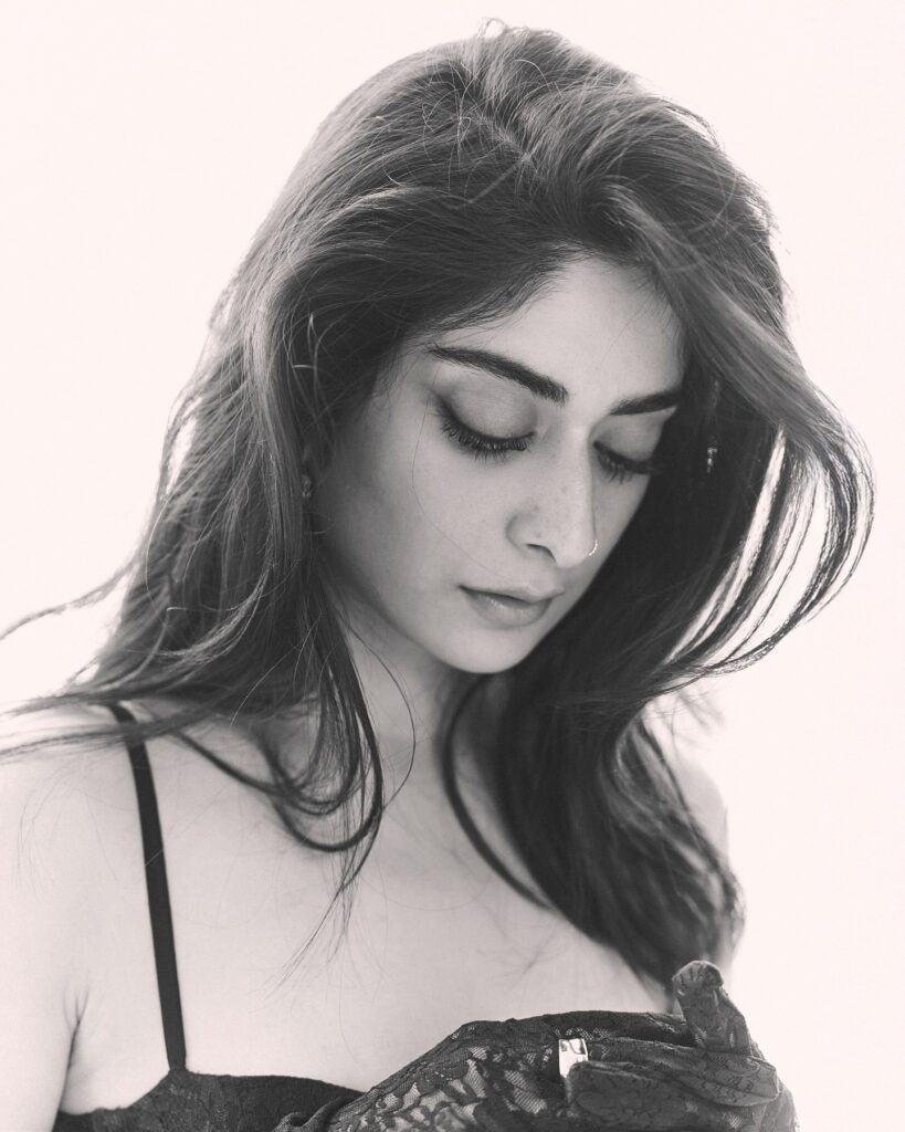 Tanya Maniktala Age
Tanya Maniktala Biography
Tanya Maniktala Wiki
Tanya Maniktala Boyfriend
Tanya Maniktala Husband
Tanya Maniktala Family
Tanya Maniktala Parents
Tanya Maniktala Brother and Sister
Tanya Maniktala Height
Tanya Maniktala Education
Tanya Maniktala Movies and TV Shows
Tanya Maniktala Web Series
Tanya Maniktala Flames
Tanya Maniktala Kill Movie
Tanya Maniktala A Suitable Boy
Tanya Maniktala Tooth Pari
Tanya Maniktala Loot Kaand
Tanya Maniktala P.I. Meena
Tanya Maniktala Dona Ganguly
Tanya Maniktala Sourav Ganguly Biopic
Rajkummar Rao Sourav Ganguly Biopic
Dada: The Sourav Ganguly Story Cast
Dona Ganguly Biopic Actress
Tanya Maniktala Latest News
Tanya Maniktala Upcoming Movies 2026