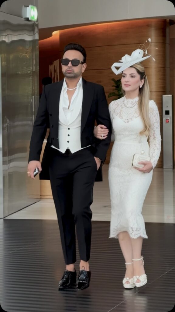 Tabinda Sanpal Desi Bling
Tabinda Sanpal biography
Tabinda Sanpal age
Tabinda Sanpal husband
Satish Sanpal and Tabinda Sanpal
Tabinda Sanpal net worth
Tabinda Sanpal children
Tabinda Sanpal family
Tabinda Sanpal daughter Isabella
Tabinda Sanpal religion
Tabinda Sanpal education
Tabinda Sanpal ANAX Capital
Tabinda Sanpal gold collection
Why is Tabinda Sanpal famous?
Tabinda Sanpal foot massage controversy
Tabinda Sanpal Desi Bling Netflix
Tabinda Sanpal Burj Khalifa house
Tabinda Sanpal Gold Queen
Tabinda Sanpal Instagram
Desi Bling cast
Satish Sanpal biography
Satish Sanpal net worth
Who is Tabinda Sanpal?
Tabinda Sanpal latest news
Pulse by Anubhav Tabinda Sanpal biography