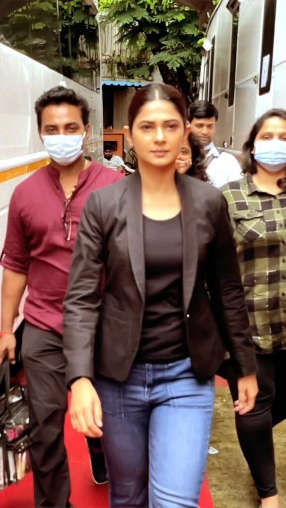 Jennifer Winget William Ishmael
Who is William Ishmael?
Jennifer Winget husband
Jennifer Winget wedding
Jennifer Winget William Ishmael wedding
Jennifer Winget age
Jennifer Winget biography
Jennifer Winget family
Jennifer Winget net worth
Jennifer Winget boyfriend
Jennifer Winget ex husband
Jennifer Winget children
Jennifer Winget TV shows list
Jennifer Winget movies list
Jennifer Winget career timeline
Jennifer Winget latest news
William Ishmael biography
William Ishmael age
William Ishmael business career
William Ishmael net worth
William Ishmael LinkedIn
Jennifer Winget bridal gown
Jennifer Winget wedding video
Jennifer Winget Instagram
Jennifer Winget Beyhadh actress
Jennifer Winget Bepannah actress
Jennifer Winget Dill Mill Gayye
Jennifer Winget Code M
Jennifer Winget and William Ishmael relationship
Jennifer Winget latest updates