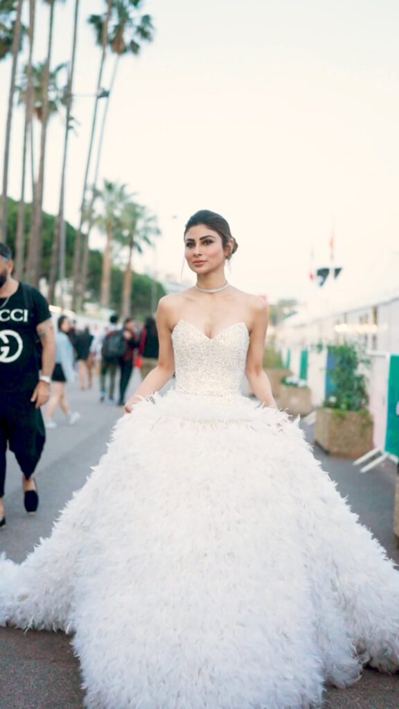 Mouni Roy Ab Hoga Hisaab
Mouni Roy Ab Hoga Hisaab Season 2
Mouni Roy Ab Hoga Hisaab OTT Release Date
Mouni Roy Ab Hoga Hisaab Cast
Mouni Roy Biography
Mouni Roy Age
Mouni Roy Height
Mouni Roy Weight
Mouni Roy Husband
Mouni Roy Suraj Nambiar
Mouni Roy Divorce News
Mouni Roy Relationship Timeline
Mouni Roy Family
Mouni Roy Net Worth
Mouni Roy Movies and TV Shows
Mouni Roy Upcoming Web Series
Mouni Roy Latest News
Mouni Roy Naagin Actress
Mouni Roy Brahmastra Actress
Mouni Roy Gold Movie
Mouni Roy The Bhootnii
Ab Hoga Hisaab Season 2 Cast
Ab Hoga Hisaab Release Date
Ab Hoga Hisaab Amazon MX Player
Ab Hoga Hisaab Trailer
Ab Hoga Hisaab Story
Ab Hoga Hisaab Review
Ab Hoga Hisaab Episodes
Shaheer Sheikh Ab Hoga Hisaab
Sanjay Kapoor Ab Hoga Hisaab