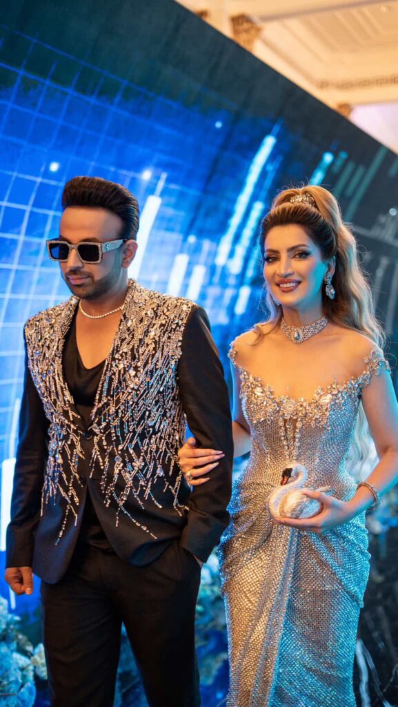 Tabinda Sanpal Desi Bling
Tabinda Sanpal biography
Tabinda Sanpal age
Tabinda Sanpal husband
Satish Sanpal and Tabinda Sanpal
Tabinda Sanpal net worth
Tabinda Sanpal children
Tabinda Sanpal family
Tabinda Sanpal daughter Isabella
Tabinda Sanpal religion
Tabinda Sanpal education
Tabinda Sanpal ANAX Capital
Tabinda Sanpal gold collection
Why is Tabinda Sanpal famous?
Tabinda Sanpal foot massage controversy
Tabinda Sanpal Desi Bling Netflix
Tabinda Sanpal Burj Khalifa house
Tabinda Sanpal Gold Queen
Tabinda Sanpal Instagram
Desi Bling cast
Satish Sanpal biography
Satish Sanpal net worth
Who is Tabinda Sanpal?
Tabinda Sanpal latest news
Pulse by Anubhav Tabinda Sanpal biography