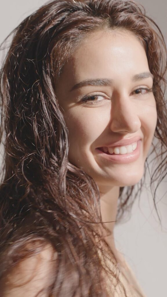 Disha Patani Awarapan 2
Disha Patani Awarapan 2 teaser
Disha Patani Awarapan 2 release date
Disha Patani Awarapan 2 cast
Disha Patani Awarapan 2 trailer
Emraan Hashmi Awarapan 2
Awarapan 2 teaser explained
Awarapan 2 movie release date
Awarapan 2 songs
Awarapan 2 story
Awarapan 2 movie cast
Disha Patani age
Disha Patani height
Disha Patani boyfriend
Disha Patani family
Disha Patani biography
Disha Patani net worth
Disha Patani upcoming movies
Disha Patani filmography
Emraan Hashmi upcoming movies
Shivam Pandit Awarapan 2
Awarapan 2 teaser reaction
Disha Patani latest news
Disha Patani movies list
Awarapan 2 latest updates
Disha Patani role in Awarapan 2
Awarapan 2 trailer release
Vishesh Films Awarapan 2
Nitin Kakkar Awarapan 2
Pulse by Anubhav Entertainment News