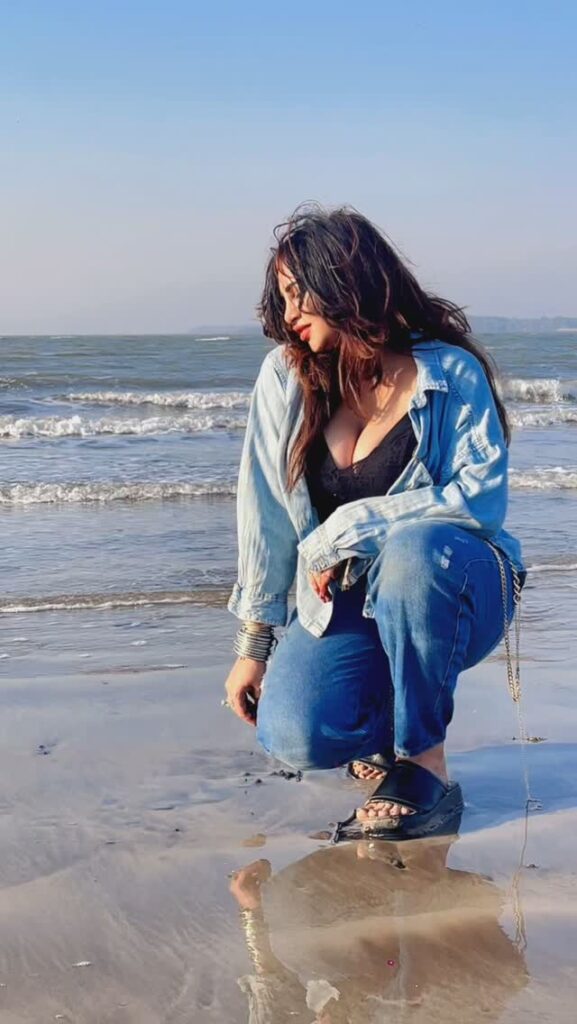 Arshi Khan Biography
Arshi Khan Age
Arshi Khan Height
Arshi Khan Husband
Arshi Khan Boyfriend
Arshi Khan Aftab Alam
Arshi Khan Wedding Rumours
Arshi Khan Lock Upp 2
Arshi Khan Shilpa Shinde
Arshi Khan Hina Khan Controversy
Arshi Khan Bigg Boss 11
Arshi Khan Family
Arshi Khan Net Worth
Arshi Khan Movies and TV Shows
Arshi Khan Songs
Arshi Khan Instagram
Arshi Khan Latest News
Arshi Khan Nationality
Arshi Khan Education
Arshi Khan Controversies