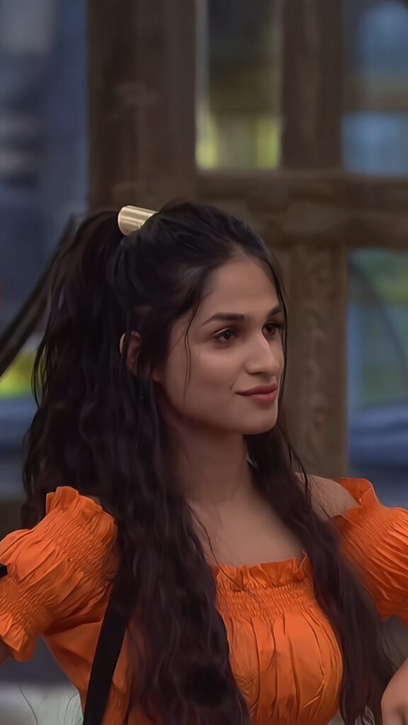 Kashish Kapoor Alliance wildcard entry
Kashish Kapoor in Alliance
Kashish Kapoor and Kushal Tandon
Kashish Kapoor Bigg Boss 18 journey
Kashish Kapoor Splitsvilla X5 contestant
Kashish Kapoor biography
Kashish Kapoor age and height
Kashish Kapoor boyfriend
Kashish Kapoor net worth
Kashish Kapoor family details
Alliance contestants list
Alliance wildcard contestants
Alliance latest episode today
Kunal Kemmu Alliance reality show
Aly Goni and Kashish Kapoor in Alliance
Kushal Tandon Alliance controversy
Nikhil Chinapa Alliance game
Warriors team in Alliance
Prime Video Alliance reality show
Pulse by Anubhav Entertainment News