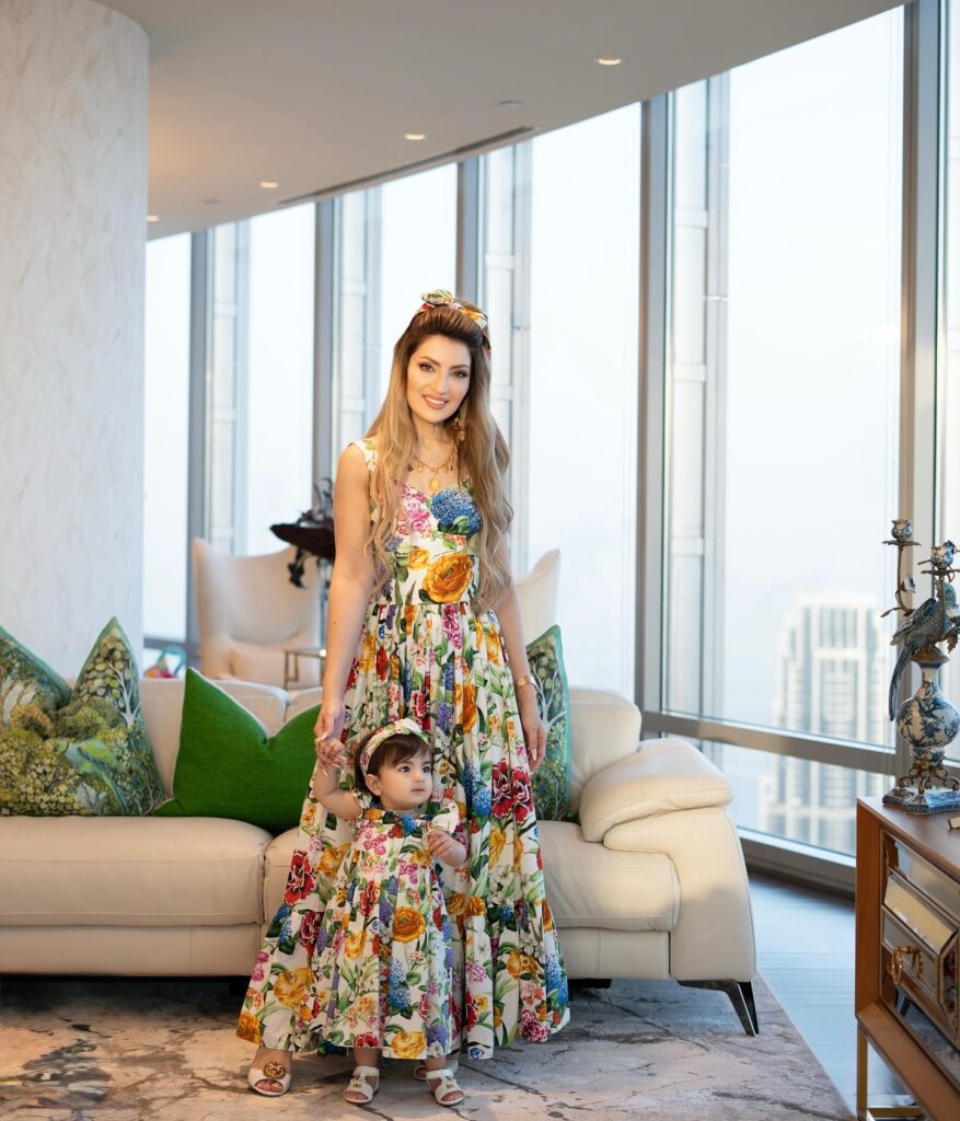 Tabinda Sanpal Desi Bling
Tabinda Sanpal biography
Tabinda Sanpal age
Tabinda Sanpal husband
Satish Sanpal and Tabinda Sanpal
Tabinda Sanpal net worth
Tabinda Sanpal children
Tabinda Sanpal family
Tabinda Sanpal daughter Isabella
Tabinda Sanpal religion
Tabinda Sanpal education
Tabinda Sanpal ANAX Capital
Tabinda Sanpal gold collection
Why is Tabinda Sanpal famous?
Tabinda Sanpal foot massage controversy
Tabinda Sanpal Desi Bling Netflix
Tabinda Sanpal Burj Khalifa house
Tabinda Sanpal Gold Queen
Tabinda Sanpal Instagram
Desi Bling cast
Satish Sanpal biography
Satish Sanpal net worth
Who is Tabinda Sanpal?
Tabinda Sanpal latest news
Pulse by Anubhav Tabinda Sanpal biography