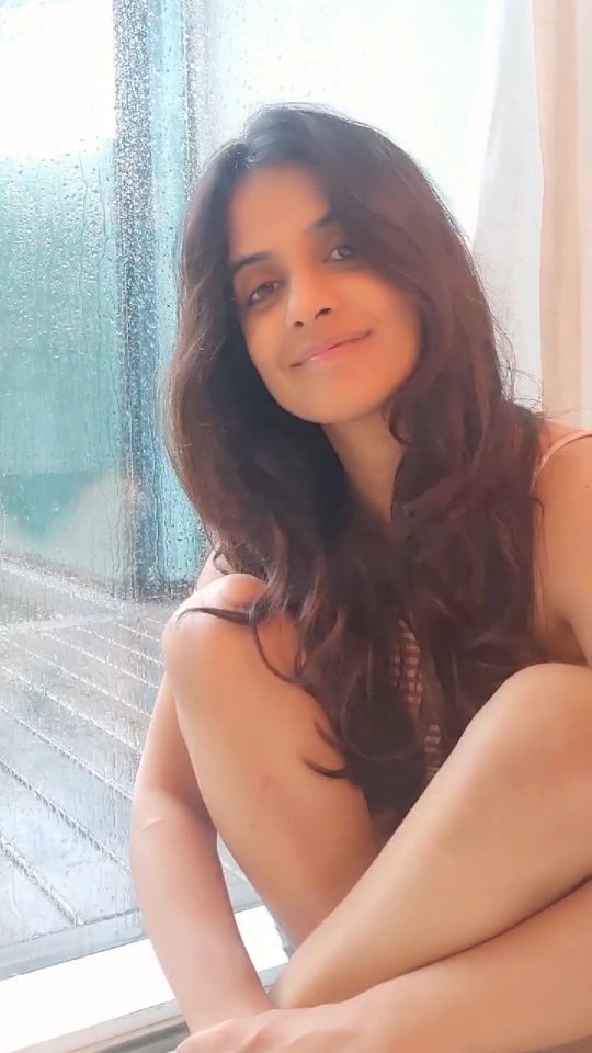 Jasleen Royal Movies