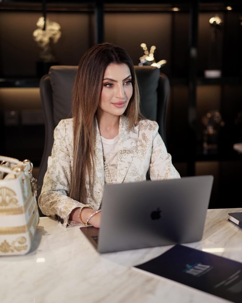 Tabinda Sanpal Desi Bling
Tabinda Sanpal biography
Tabinda Sanpal age
Tabinda Sanpal husband
Satish Sanpal and Tabinda Sanpal
Tabinda Sanpal net worth
Tabinda Sanpal children
Tabinda Sanpal family
Tabinda Sanpal daughter Isabella
Tabinda Sanpal religion
Tabinda Sanpal education
Tabinda Sanpal ANAX Capital
Tabinda Sanpal gold collection
Why is Tabinda Sanpal famous?
Tabinda Sanpal foot massage controversy
Tabinda Sanpal Desi Bling Netflix
Tabinda Sanpal Burj Khalifa house
Tabinda Sanpal Gold Queen
Tabinda Sanpal Instagram
Desi Bling cast
Satish Sanpal biography
Satish Sanpal net worth
Who is Tabinda Sanpal?
Tabinda Sanpal latest news
Pulse by Anubhav Tabinda Sanpal biography