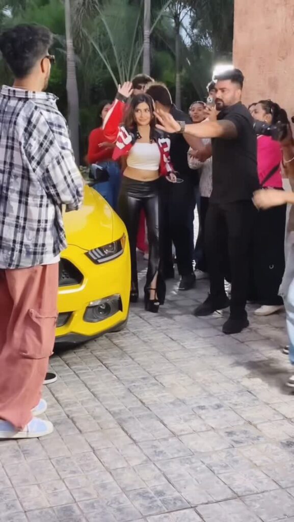 Sana Sultan Biography
Sana Sultan Age
Sana Sultan Height
Sana Sultan Husband
Sana Sultan Family
Sana Sultan Net Worth
Sana Sultan Boyfriend
Sana Sultan Marriage
Sana Sultan Wedding
Sana Sultan Instagram
Sana Sultan Bigg Boss OTT 3
Sana Sultan Alliance
Sana Sultan Wild Card Entry
Sana Sultan Kunal Kemmu Alliance
Sana Sultan Music Videos
Sana Sultan Movies and TV Shows
Sana Sultan Awards
Sana Sultan Aala Girl Cosmetics
Sana Sultan Alia Bhatt
Sana Sultan Mohammad Wazid