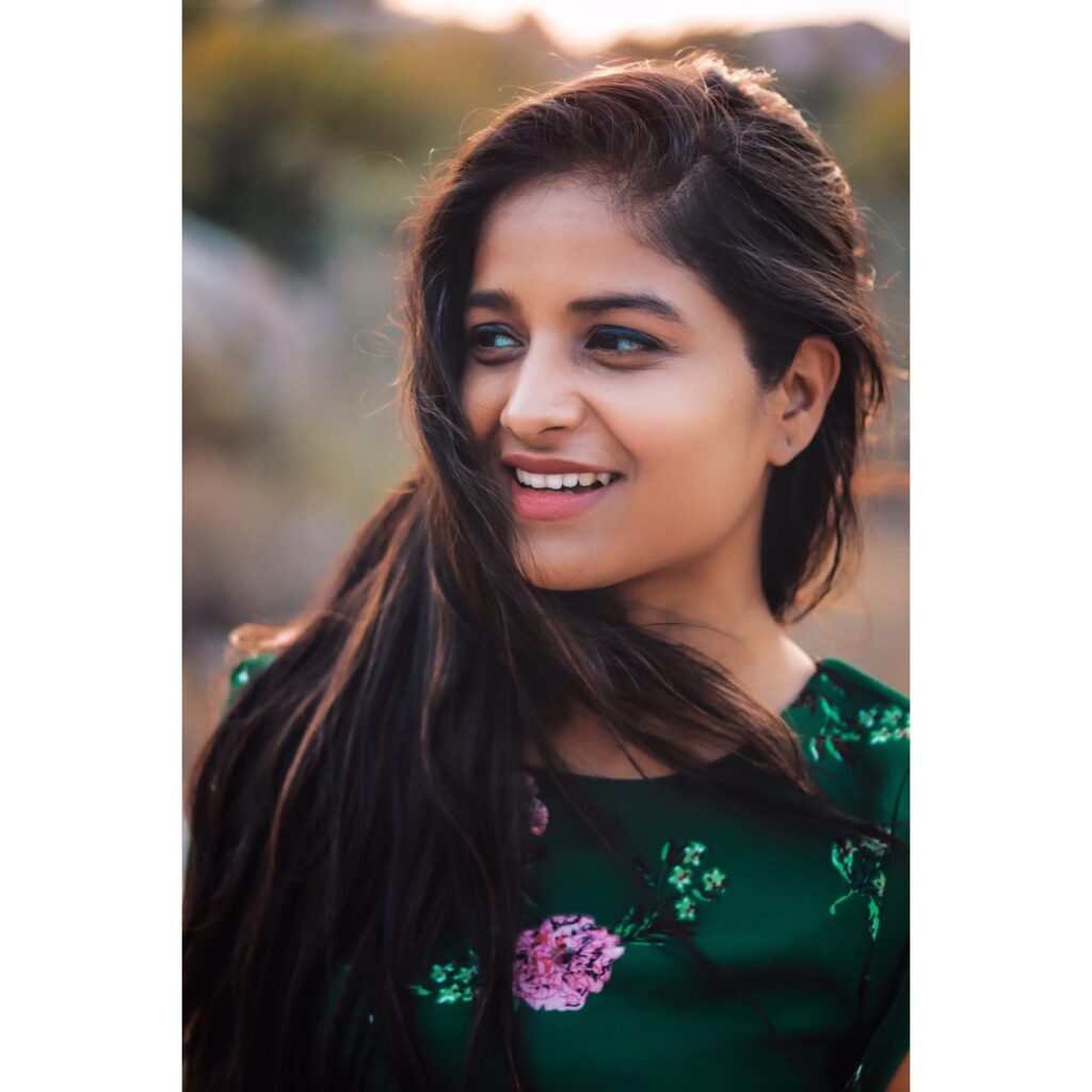 Shalini Kondepudi Sing Geetham
Shalini Kondepudi Biography
Shalini Kondepudi Age
Shalini Kondepudi Height
Shalini Kondepudi Husband
Shalini Kondepudi Family
Shalini Kondepudi Movies List
Shalini Kondepudi Instagram
Shalini Kondepudi Kubera Kubera Song
Sing Geetham Cast
Sing Geetham Release Date
Sing Geetham Trailer
Sing Geetham Songs
Sing Geetham OTT Release Date
Sing Geetham Movie Review
Sing Geetham Story
Singeetham Srinivasa Rao New Movie
Nag Ashwin Sing Geetham
Devi Sri Prasad Sing Geetham Songs
My Dear Donga Shalini Kondepudi
Jayamma Panchayathi Shalini Kondepudi
Ahilya Bamroo Sing Geetham
Ayaan Sing Geetham
Kubera Kubera Song Lyrics
Telugu Musical Fantasy Movies