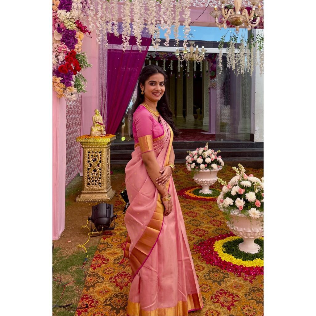 Sri Gouri Priya biography
Sri Gouri Priya age
Sri Gouri Priya height
Sri Gouri Priya date of birth
Sri Gouri Priya family
Sri Gouri Priya parents
Sri Gouri Priya boyfriend
Sri Gouri Priya husband
Sri Gouri Priya education
Sri Gouri Priya net worth
Sri Gouri Priya Instagram
Sri Gouri Priya movies list
Sri Gouri Priya web series
Sri Gouri Priya Chennai Love Story
Sri Gouri Priya Hoyila Hoyila song
Sri Gouri Priya VISA movie
Sri Gouri Priya MAD movie
Sri Gouri Priya Mail movie
Sri Gouri Priya Writer Padmabhushan
Sri Gouri Priya Modern Love Chennai
Sri Gouri Priya Lover movie
Sri Gouri Priya Happy Raj
Chennai Love Story release date
Chennai Love Story cast
Chennai Love Story songs
Chennai Love Story trailer
Kiran Abbavaram and Sri Gouri Priya
Hoyila Hoyila lyrics
Telugu actress Sri Gouri Priya
Sri Gouri Priya latest news