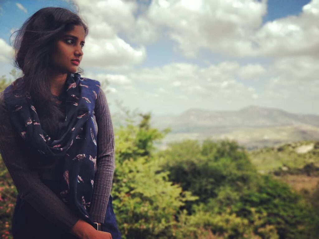Shalini Kondepudi Sing Geetham
Shalini Kondepudi Biography
Shalini Kondepudi Age
Shalini Kondepudi Height
Shalini Kondepudi Husband
Shalini Kondepudi Family
Shalini Kondepudi Movies List
Shalini Kondepudi Instagram
Shalini Kondepudi Kubera Kubera Song
Sing Geetham Cast
Sing Geetham Release Date
Sing Geetham Trailer
Sing Geetham Songs
Sing Geetham OTT Release Date
Sing Geetham Movie Review
Sing Geetham Story
Singeetham Srinivasa Rao New Movie
Nag Ashwin Sing Geetham
Devi Sri Prasad Sing Geetham Songs
My Dear Donga Shalini Kondepudi
Jayamma Panchayathi Shalini Kondepudi
Ahilya Bamroo Sing Geetham
Ayaan Sing Geetham
Kubera Kubera Song Lyrics
Telugu Musical Fantasy Movies