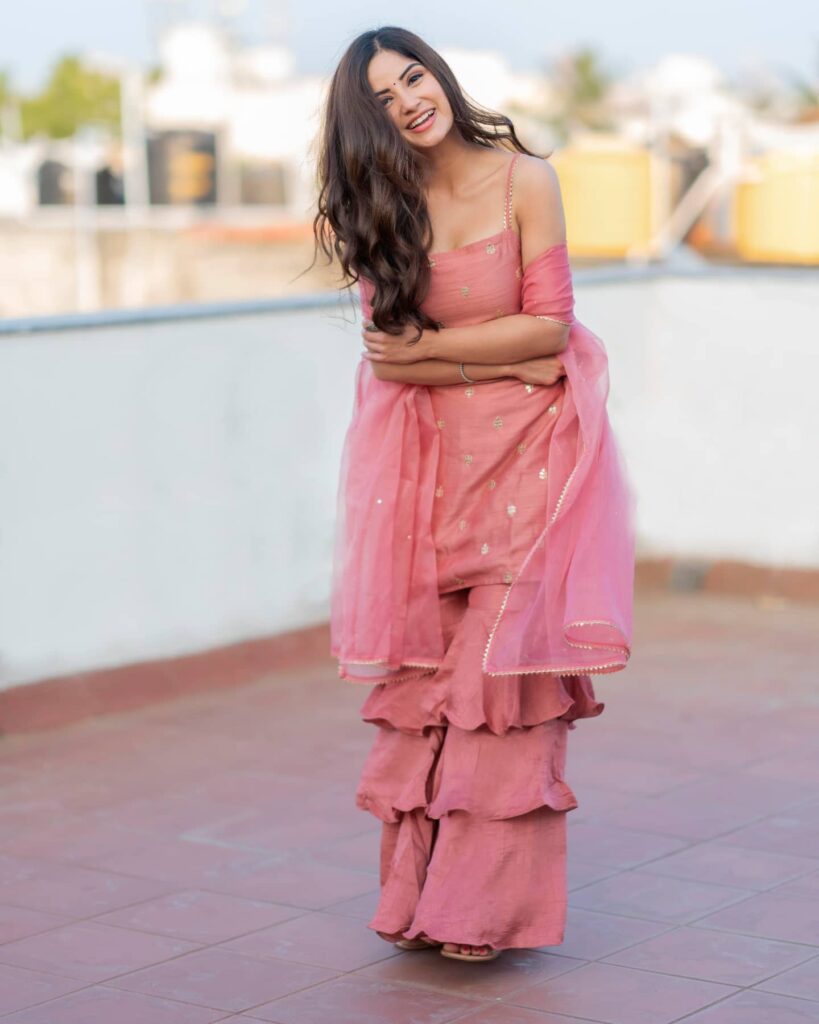 Kashmira Pardeshi Age