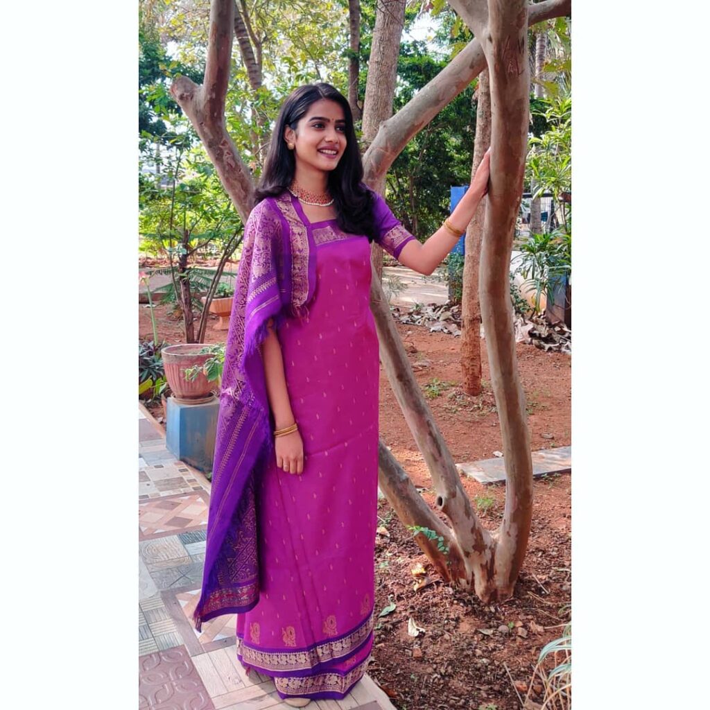 Sri Gouri Priya biography
Sri Gouri Priya age
Sri Gouri Priya height
Sri Gouri Priya date of birth
Sri Gouri Priya family
Sri Gouri Priya parents
Sri Gouri Priya boyfriend
Sri Gouri Priya husband
Sri Gouri Priya education
Sri Gouri Priya net worth
Sri Gouri Priya Instagram
Sri Gouri Priya movies list
Sri Gouri Priya web series
Sri Gouri Priya Chennai Love Story
Sri Gouri Priya Hoyila Hoyila song
Sri Gouri Priya VISA movie
Sri Gouri Priya MAD movie
Sri Gouri Priya Mail movie
Sri Gouri Priya Writer Padmabhushan
Sri Gouri Priya Modern Love Chennai
Sri Gouri Priya Lover movie
Sri Gouri Priya Happy Raj
Chennai Love Story release date
Chennai Love Story cast
Chennai Love Story songs
Chennai Love Story trailer
Kiran Abbavaram and Sri Gouri Priya
Hoyila Hoyila lyrics
Telugu actress Sri Gouri Priya
Sri Gouri Priya latest news
