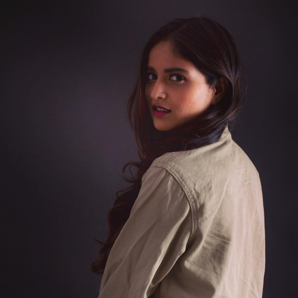 Shalini Kondepudi Sing Geetham
Shalini Kondepudi Biography
Shalini Kondepudi Age
Shalini Kondepudi Height
Shalini Kondepudi Husband
Shalini Kondepudi Family
Shalini Kondepudi Movies List
Shalini Kondepudi Instagram
Shalini Kondepudi Kubera Kubera Song
Sing Geetham Cast
Sing Geetham Release Date
Sing Geetham Trailer
Sing Geetham Songs
Sing Geetham OTT Release Date
Sing Geetham Movie Review
Sing Geetham Story
Singeetham Srinivasa Rao New Movie
Nag Ashwin Sing Geetham
Devi Sri Prasad Sing Geetham Songs
My Dear Donga Shalini Kondepudi
Jayamma Panchayathi Shalini Kondepudi
Ahilya Bamroo Sing Geetham
Ayaan Sing Geetham
Kubera Kubera Song Lyrics
Telugu Musical Fantasy Movies