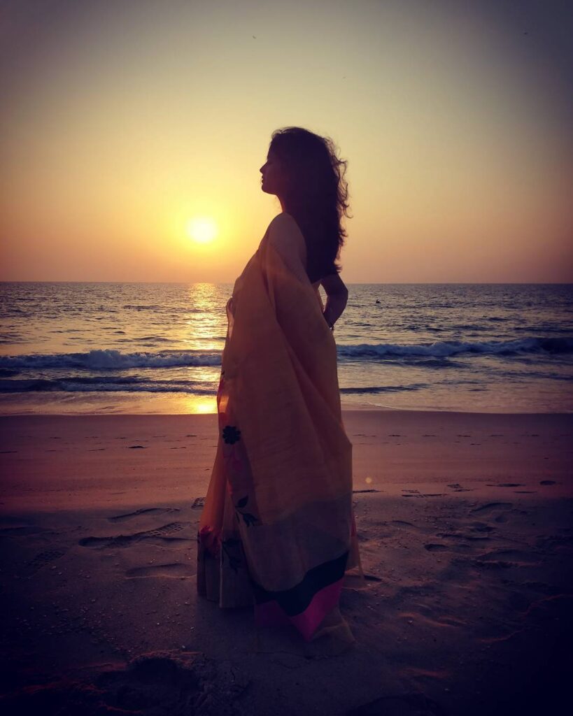 Shalini Kondepudi Sing Geetham
Shalini Kondepudi Biography
Shalini Kondepudi Age
Shalini Kondepudi Height
Shalini Kondepudi Husband
Shalini Kondepudi Family
Shalini Kondepudi Movies List
Shalini Kondepudi Instagram
Shalini Kondepudi Kubera Kubera Song
Sing Geetham Cast
Sing Geetham Release Date
Sing Geetham Trailer
Sing Geetham Songs
Sing Geetham OTT Release Date
Sing Geetham Movie Review
Sing Geetham Story
Singeetham Srinivasa Rao New Movie
Nag Ashwin Sing Geetham
Devi Sri Prasad Sing Geetham Songs
My Dear Donga Shalini Kondepudi
Jayamma Panchayathi Shalini Kondepudi
Ahilya Bamroo Sing Geetham
Ayaan Sing Geetham
Kubera Kubera Song Lyrics
Telugu Musical Fantasy Movies
