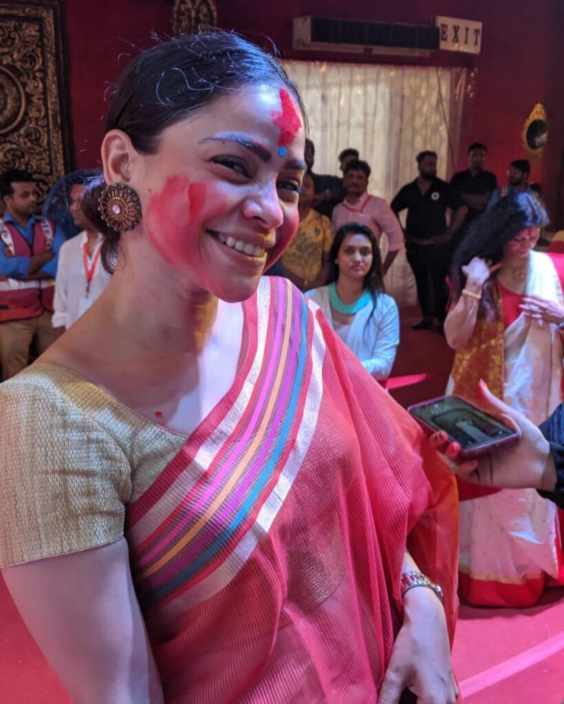 Sumona Chakravarti Endometriosis Surgery
Sumona Chakravarti Health Update
Sumona Chakravarti Biography
Sumona Chakravarti Age
Sumona Chakravarti Height
Sumona Chakravarti Boyfriend
Sumona Chakravarti Husband
Sumona Chakravarti Family
Sumona Chakravarti Parents
Sumona Chakravarti Net Worth
Sumona Chakravarti Instagram
Sumona Chakravarti Movies and TV Shows
Sumona Chakravarti The Kapil Sharma Show
Sumona Chakravarti Stage IV Endometriosis
Sumona Chakravarti Recovery Story
Sumona Chakravarti Latest News
Sumona Chakravarti Surgery Scars
Sumona Chakravarti Career
Sumona Chakravarti Worklist
Sumona Chakravarti Lifestyle
Sumona Chakravarti Education
Sumona Chakravarti Awards
Sumona Chakravarti Barfi Movie
Sumona Chakravarti Kick Movie
Sumona Chakravarti News Today