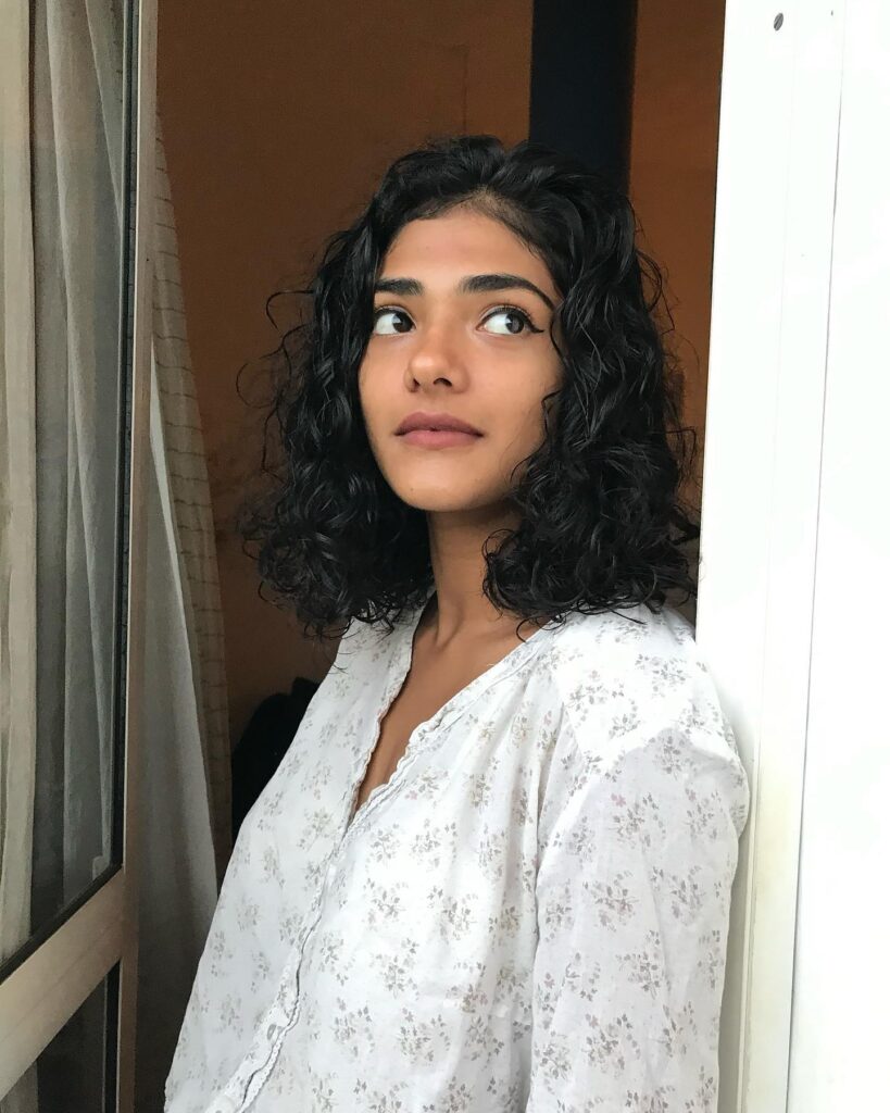 Ahilya Bamroo Biography
Ahilya Bamroo Age
Ahilya Bamroo Height
Ahilya Bamroo Instagram
Ahilya Bamroo Movies
Ahilya Bamroo Wiki
Ahilya Bamroo Family
Ahilya Bamroo Boyfriend
Ahilya Bamroo Net Worth
Ahilya Bamroo Birthday
Ahilya Bamroo Education
Ahilya Bamroo Hometown
Ahilya Bamroo Tattoo
Ahilya Bamroo Songs
Ahilya Bamroo Guitar
Ahilya Bamroo Voice Artist
Ahilya Bamroo I Want To Talk
Ahilya Bamroo Sing Geetham
Ahilya Bamroo Tollywood Debut
Ahilya Bamroo Shoojit Sircar
Ahilya Bamroo Nag Ashwin
Ahilya Bamroo Singeetham Srinivasa Rao
Ahilya Bamroo Latest News
Ahilya Bamroo Photos
Ahilya Bamroo Career Journey