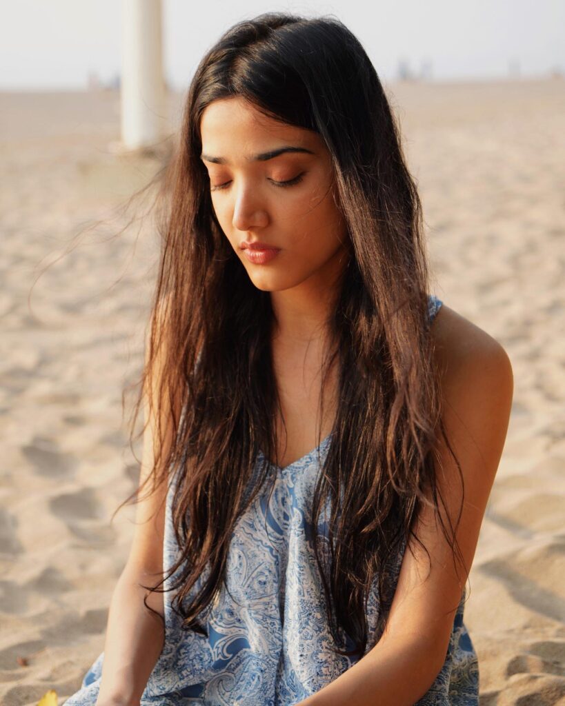 Medha Shankr dating
Medha Shankr boyfriend
Is Medha Shankr dating Samay Raina?
Samay Raina and Medha Shankr relationship
Medha Shankr relationship rumours
Medha Shankr viral video
Samay Raina mystery girl
Medha Shankr age and height
Medha Shankr biography
Medha Shankr family
Medha Shankr movies and TV shows
Medha Shankr songs
Medha Shankr 12th Fail actress
Medha Shankr net worth
Medha Shankr Instagram
Samay Raina latest news
India's Got Latent Season 2
Ginny Wedss Sunny 2 cast
Medha Shankr latest news
Medha Shankr career and biography