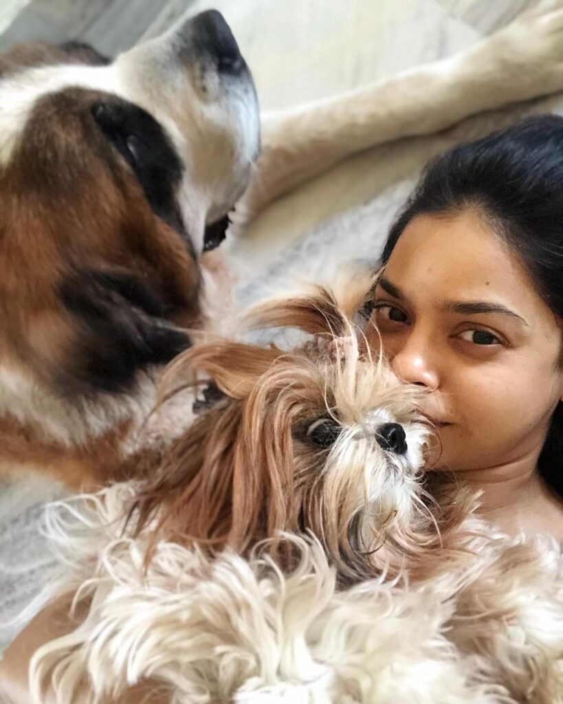 Sumona Chakravarti Endometriosis Surgery
Sumona Chakravarti Health Update
Sumona Chakravarti Biography
Sumona Chakravarti Age
Sumona Chakravarti Height
Sumona Chakravarti Boyfriend
Sumona Chakravarti Husband
Sumona Chakravarti Family
Sumona Chakravarti Parents
Sumona Chakravarti Net Worth
Sumona Chakravarti Instagram
Sumona Chakravarti Movies and TV Shows
Sumona Chakravarti The Kapil Sharma Show
Sumona Chakravarti Stage IV Endometriosis
Sumona Chakravarti Recovery Story
Sumona Chakravarti Latest News
Sumona Chakravarti Surgery Scars
Sumona Chakravarti Career
Sumona Chakravarti Worklist
Sumona Chakravarti Lifestyle
Sumona Chakravarti Education
Sumona Chakravarti Awards
Sumona Chakravarti Barfi Movie
Sumona Chakravarti Kick Movie
Sumona Chakravarti News Today