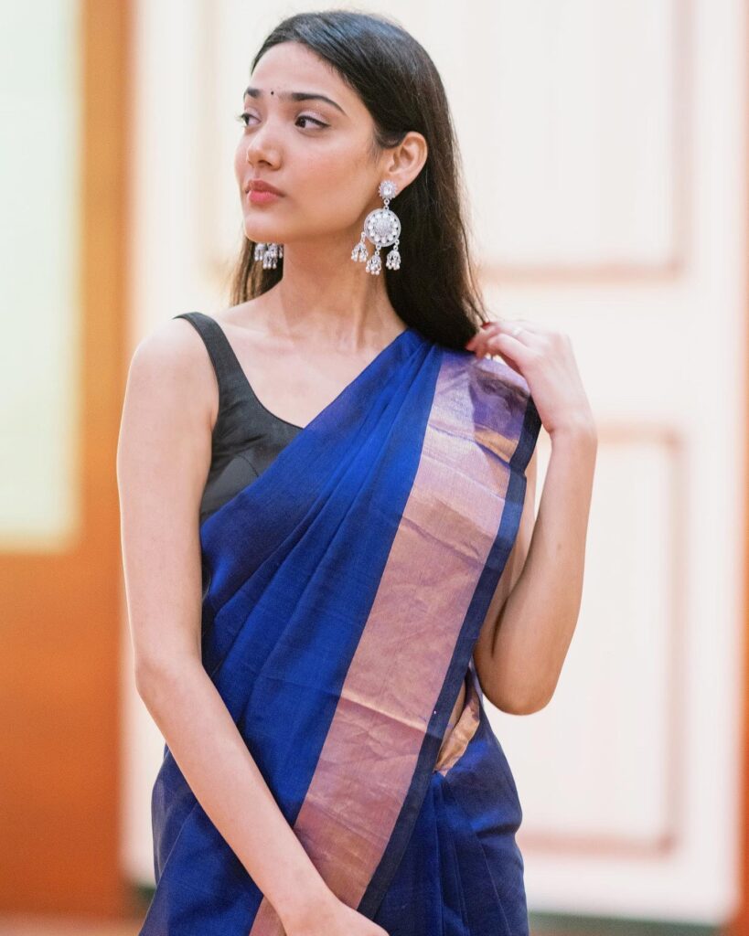 Medha Shankr dating
Medha Shankr boyfriend
Is Medha Shankr dating Samay Raina?
Samay Raina and Medha Shankr relationship
Medha Shankr relationship rumours
Medha Shankr viral video
Samay Raina mystery girl
Medha Shankr age and height
Medha Shankr biography
Medha Shankr family
Medha Shankr movies and TV shows
Medha Shankr songs
Medha Shankr 12th Fail actress
Medha Shankr net worth
Medha Shankr Instagram
Samay Raina latest news
India's Got Latent Season 2
Ginny Wedss Sunny 2 cast
Medha Shankr latest news
Medha Shankr career and biography