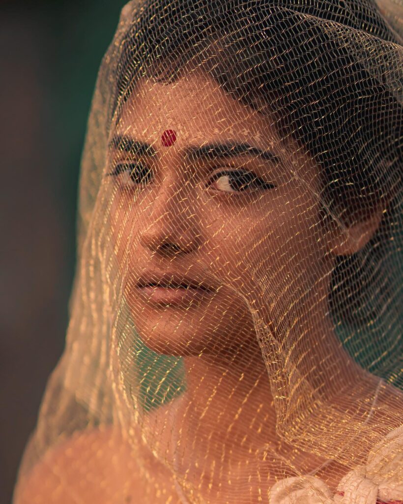 Ahilya Bamroo Biography
Ahilya Bamroo Age
Ahilya Bamroo Height
Ahilya Bamroo Instagram
Ahilya Bamroo Movies
Ahilya Bamroo Wiki
Ahilya Bamroo Family
Ahilya Bamroo Boyfriend
Ahilya Bamroo Net Worth
Ahilya Bamroo Birthday
Ahilya Bamroo Education
Ahilya Bamroo Hometown
Ahilya Bamroo Tattoo
Ahilya Bamroo Songs
Ahilya Bamroo Guitar
Ahilya Bamroo Voice Artist
Ahilya Bamroo I Want To Talk
Ahilya Bamroo Sing Geetham
Ahilya Bamroo Tollywood Debut
Ahilya Bamroo Shoojit Sircar
Ahilya Bamroo Nag Ashwin
Ahilya Bamroo Singeetham Srinivasa Rao
Ahilya Bamroo Latest News
Ahilya Bamroo Photos
Ahilya Bamroo Career Journey