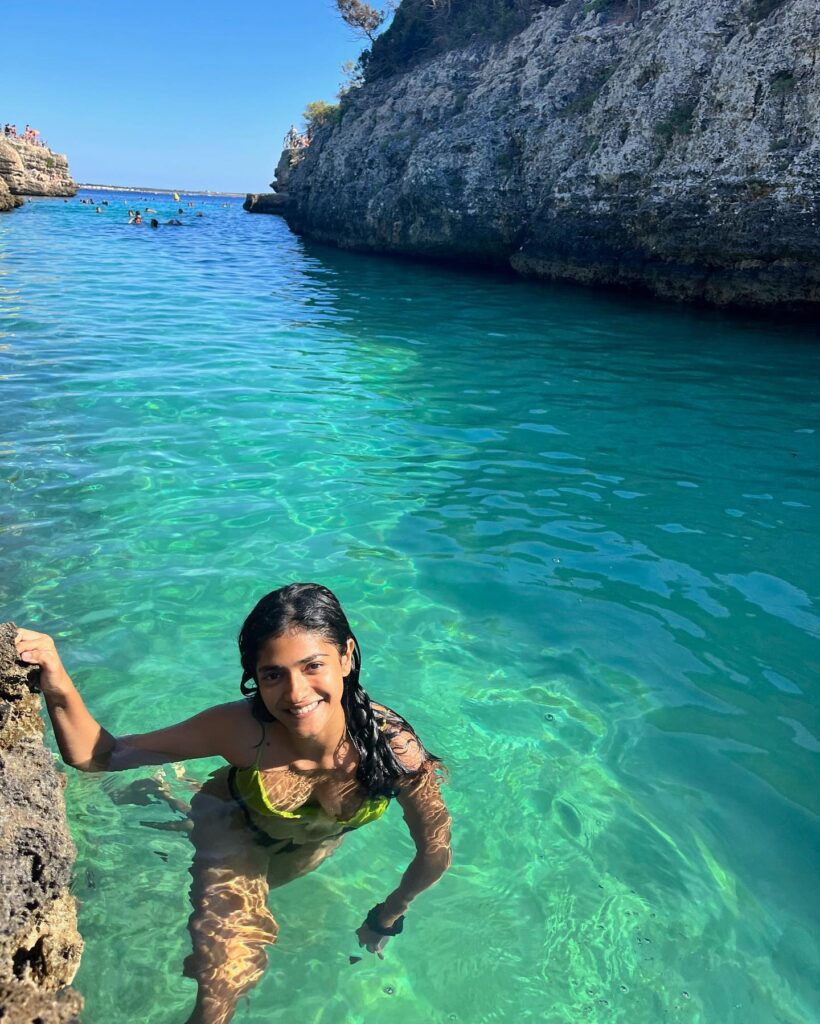 Ahilya Bamroo Biography
Ahilya Bamroo Age
Ahilya Bamroo Height
Ahilya Bamroo Instagram
Ahilya Bamroo Movies
Ahilya Bamroo Wiki
Ahilya Bamroo Family
Ahilya Bamroo Boyfriend
Ahilya Bamroo Net Worth
Ahilya Bamroo Birthday
Ahilya Bamroo Education
Ahilya Bamroo Hometown
Ahilya Bamroo Tattoo
Ahilya Bamroo Songs
Ahilya Bamroo Guitar
Ahilya Bamroo Voice Artist
Ahilya Bamroo I Want To Talk
Ahilya Bamroo Sing Geetham
Ahilya Bamroo Tollywood Debut
Ahilya Bamroo Shoojit Sircar
Ahilya Bamroo Nag Ashwin
Ahilya Bamroo Singeetham Srinivasa Rao
Ahilya Bamroo Latest News
Ahilya Bamroo Photos
Ahilya Bamroo Career Journey