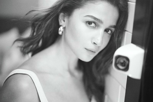 Alia Bhatt movie scene