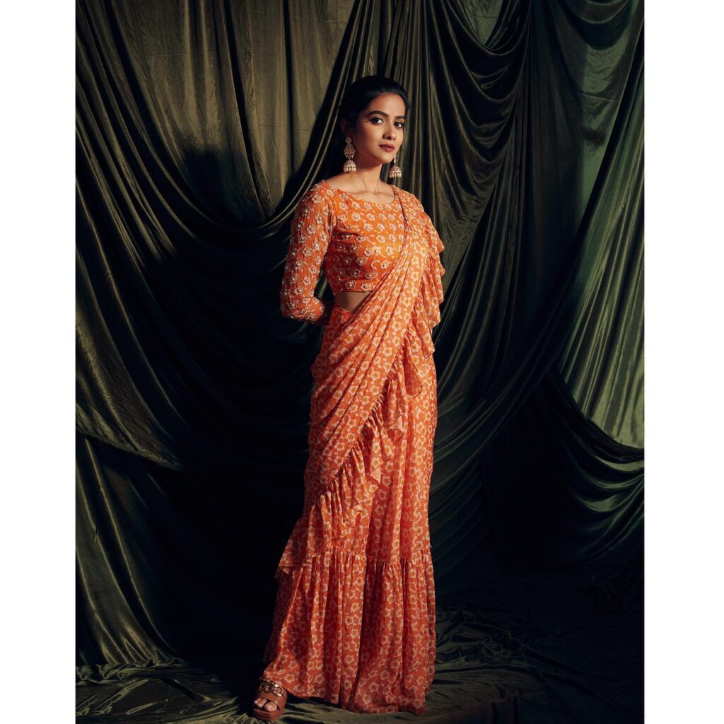 Sri Gouri Priya biography
Sri Gouri Priya age
Sri Gouri Priya height
Sri Gouri Priya date of birth
Sri Gouri Priya family
Sri Gouri Priya parents
Sri Gouri Priya boyfriend
Sri Gouri Priya husband
Sri Gouri Priya education
Sri Gouri Priya net worth
Sri Gouri Priya Instagram
Sri Gouri Priya movies list
Sri Gouri Priya web series
Sri Gouri Priya Chennai Love Story
Sri Gouri Priya Hoyila Hoyila song
Sri Gouri Priya VISA movie
Sri Gouri Priya MAD movie
Sri Gouri Priya Mail movie
Sri Gouri Priya Writer Padmabhushan
Sri Gouri Priya Modern Love Chennai
Sri Gouri Priya Lover movie
Sri Gouri Priya Happy Raj
Chennai Love Story release date
Chennai Love Story cast
Chennai Love Story songs
Chennai Love Story trailer
Kiran Abbavaram and Sri Gouri Priya
Hoyila Hoyila lyrics
Telugu actress Sri Gouri Priya
Sri Gouri Priya latest news