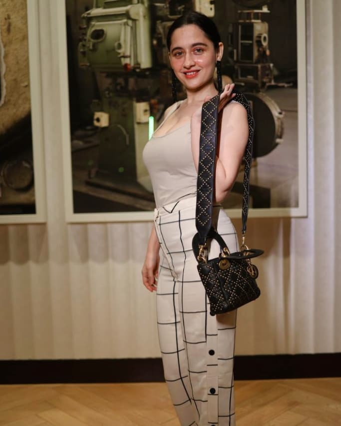 Sanjeeda Shaikh Ikka Movie
Sanjeeda Shaikh Biography
Sanjeeda Shaikh Age
Sanjeeda Shaikh Height
Sanjeeda Shaikh Husband
Sanjeeda Shaikh Daughter
Sanjeeda Shaikh Family
Sanjeeda Shaikh Net Worth
Sanjeeda Shaikh Movies and TV Shows
Sanjeeda Shaikh Heeramandi Role
Sanjeeda Shaikh Dhamaal 4
Sanjeeda Shaikh Ikka Role
Sunny Deol Ikka Cast
Akshaye Khanna Ikka Movie
Ikka Movie Review
Ikka Movie Cast
Ikka Netflix Release Date
Sanjeeda Shaikh Latest News
Sanjeeda Shaikh Career Journey
Pulse by Anubhav Entertainment News
