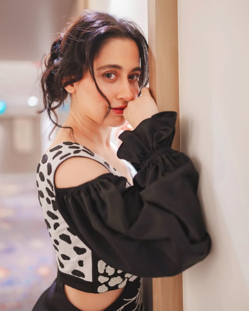 Sanjeeda Shaikh Ikka Movie
Sanjeeda Shaikh Biography
Sanjeeda Shaikh Age
Sanjeeda Shaikh Height
Sanjeeda Shaikh Husband
Sanjeeda Shaikh Daughter
Sanjeeda Shaikh Family
Sanjeeda Shaikh Net Worth
Sanjeeda Shaikh Movies and TV Shows
Sanjeeda Shaikh Heeramandi Role
Sanjeeda Shaikh Dhamaal 4
Sanjeeda Shaikh Ikka Role
Sunny Deol Ikka Cast
Akshaye Khanna Ikka Movie
Ikka Movie Review
Ikka Movie Cast
Ikka Netflix Release Date
Sanjeeda Shaikh Latest News
Sanjeeda Shaikh Career Journey
Pulse by Anubhav Entertainment News