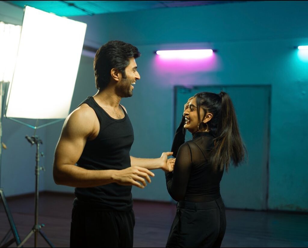 Niharika NM Raghav Juyal
Is Raghav Juyal dating Niharika NM
Niharika NM biography
Niharika NM age
Niharika NM height
Niharika NM boyfriend
Niharika NM family
Niharika NM net worth
Niharika NM movies
Niharika NM Instagram
Niharika NM YouTube
Niharika NM education
Niharika NM MBA
Niharika NM career
Niharika NM parents
Niharika NM real name
Niharika NM wiki
Niharika NM relationship rumours
Raghav Juyal girlfriend
Raghav Juyal Niharika NM movie
Bhai Tera Star Hai cast
Bhai Tera Star Hai Raghav Juyal
Niharika NM and Raghav Juyal viral photos
Ashish Chanchlani Niharika NM
Niharika NM latest news