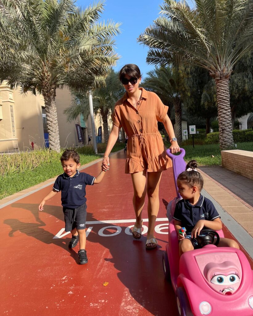 Iryna Kinakh Desi Bling
Who is Iryna Kinakh?
Iryna Kinakh biography
Iryna Kinakh age
Iryna Kinakh nationality
Iryna Kinakh husband
Iryna Kinakh and Dyuti Parruck
Is Iryna Kinakh still married?
Dyuti Parruck wife
Dyuti Parruck and Iryna Kinakh relationship
Iryna Kinakh net worth
Iryna Kinakh businesses
Iryna Kinakh Unique U
Iryna Kinakh IKON Activewear
Iryna Kinakh children
Iryna Kinakh family
Iryna Kinakh Instagram
Iryna Kinakh Mrs Universe 2024
Desi Bling cast
Desi Bling Netflix cast
Desi Bling release date
Desi Bling episodes
Who is Dyuti Parruck?
Netflix Desi Bling reality show
Dubai Bling vs Desi Bling
Karan Kundrra Desi Bling
Tejasswi Prakash Desi Bling
Rizwan Sajan Desi Bling
Pamela Serena Desi Bling
Pulse by Anubhav Iryna Kinakh update