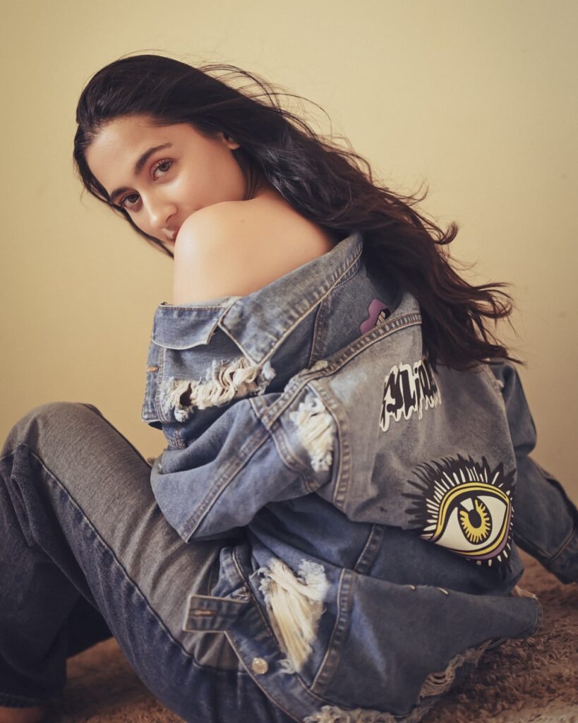 Sanjeeda Shaikh Ikka Movie
Sanjeeda Shaikh Biography
Sanjeeda Shaikh Age
Sanjeeda Shaikh Height
Sanjeeda Shaikh Husband
Sanjeeda Shaikh Daughter
Sanjeeda Shaikh Family
Sanjeeda Shaikh Net Worth
Sanjeeda Shaikh Movies and TV Shows
Sanjeeda Shaikh Heeramandi Role
Sanjeeda Shaikh Dhamaal 4
Sanjeeda Shaikh Ikka Role
Sunny Deol Ikka Cast
Akshaye Khanna Ikka Movie
Ikka Movie Review
Ikka Movie Cast
Ikka Netflix Release Date
Sanjeeda Shaikh Latest News
Sanjeeda Shaikh Career Journey
Pulse by Anubhav Entertainment News