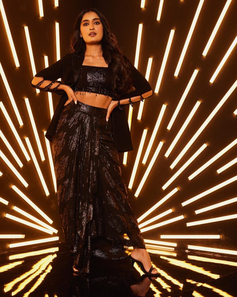 Niharika NM Raghav Juyal
Is Raghav Juyal dating Niharika NM
Niharika NM biography
Niharika NM age
Niharika NM height
Niharika NM boyfriend
Niharika NM family
Niharika NM net worth
Niharika NM movies
Niharika NM Instagram
Niharika NM YouTube
Niharika NM education
Niharika NM MBA
Niharika NM career
Niharika NM parents
Niharika NM real name
Niharika NM wiki
Niharika NM relationship rumours
Raghav Juyal girlfriend
Raghav Juyal Niharika NM movie
Bhai Tera Star Hai cast
Bhai Tera Star Hai Raghav Juyal
Niharika NM and Raghav Juyal viral photos
Ashish Chanchlani Niharika NM
Niharika NM latest news