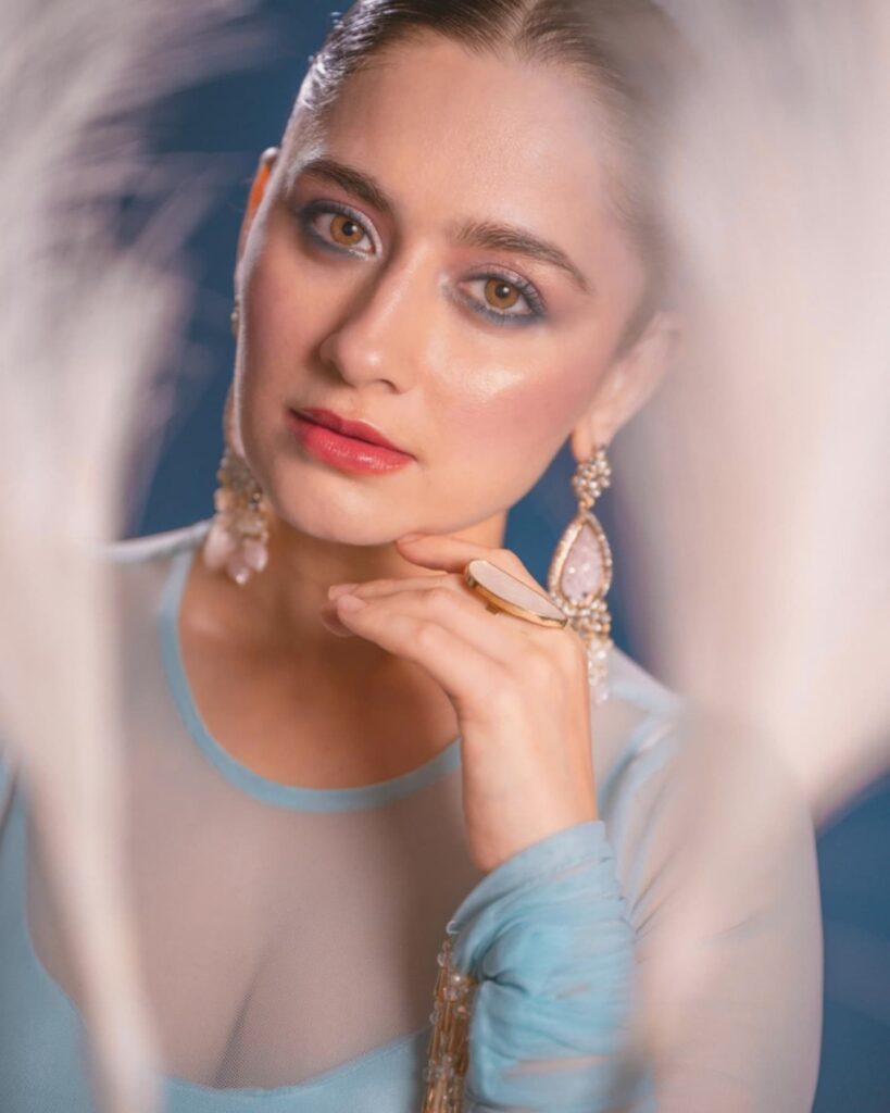 Sanjeeda Shaikh Ikka Movie
Sanjeeda Shaikh Biography
Sanjeeda Shaikh Age
Sanjeeda Shaikh Height
Sanjeeda Shaikh Husband
Sanjeeda Shaikh Daughter
Sanjeeda Shaikh Family
Sanjeeda Shaikh Net Worth
Sanjeeda Shaikh Movies and TV Shows
Sanjeeda Shaikh Heeramandi Role
Sanjeeda Shaikh Dhamaal 4
Sanjeeda Shaikh Ikka Role
Sunny Deol Ikka Cast
Akshaye Khanna Ikka Movie
Ikka Movie Review
Ikka Movie Cast
Ikka Netflix Release Date
Sanjeeda Shaikh Latest News
Sanjeeda Shaikh Career Journey
Pulse by Anubhav Entertainment News