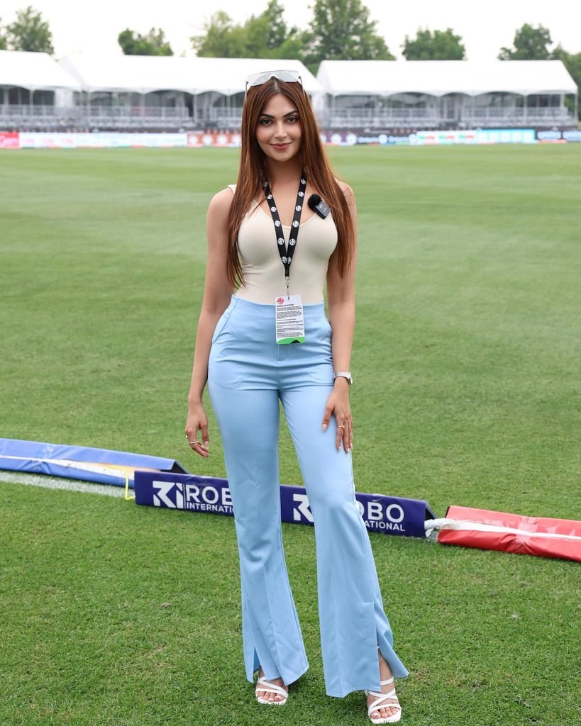 Yesha Sagar biography religion