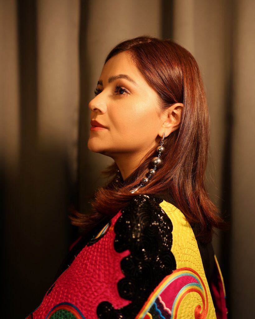 Rubina Dilaik Khatron Ke Khiladi 15
Rubina Dilaik medical emergency
Rubina Dilaik Khatron Ke Khiladi 15 medical emergency
Rubina Dilaik helicopter stunt
Rubina Dilaik ambulance Khatron Ke Khiladi 15
What happened to Rubina Dilaik in Khatron Ke Khiladi 15?
Rubina Dilaik health update
Rubina Dilaik KKK 15 stunt
Rubina Dilaik Khatron Ke Khiladi journey
Rubina Dilaik Khatron Ke Khiladi 15 latest news
Rubina Dilaik motherhood Khatron Ke Khiladi 15
Rubina Dilaik husband and children
Rubina Dilaik age and biography
Rubina Dilaik Bigg Boss 14 winner
Khatron Ke Khiladi 15 contestants
Khatron Ke Khiladi 15 latest episode
Khatron Ke Khiladi 15 Rubina Dilaik Gaurav Khanna
Gaurav Khanna fire stunt Khatron Ke Khiladi 15
Khatron Ke Khiladi 15 Darr Ka Naya Daur
Rohit Shetty Khatron Ke Khiladi 15