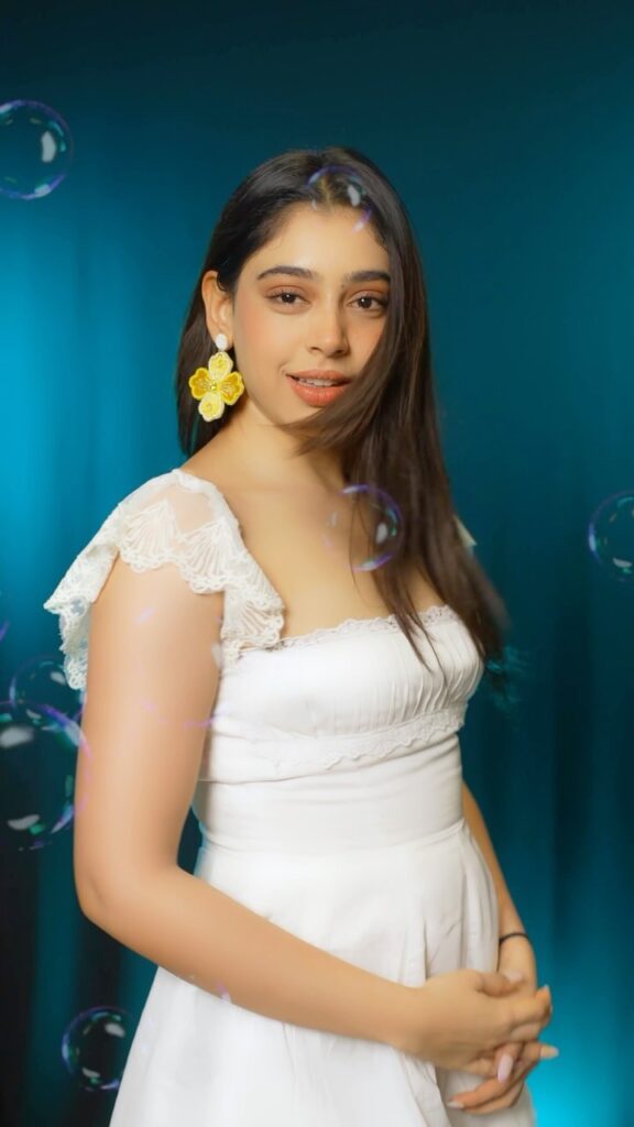 Niti Taylor Alliance
Niti Taylor abusive relationship
Niti Taylor ex boyfriend
Niti Taylor ex boyfriend cigarette burn
Niti Taylor Alliance latest news
Niti Taylor Alliance interview
Niti Taylor husband
Niti Taylor husband Parikshit Bawa
Niti Taylor marriage
Niti Taylor age
Niti Taylor biography
Niti Taylor family
Niti Taylor Kaisi Yeh Yaariaan
Niti Taylor and Parth Samthaan
Niti Taylor Nandini Murthy
Niti Taylor TV shows
Niti Taylor latest news
Niti Taylor relationship history
Niti Taylor personal life
Niti Taylor Alliance viral revelation