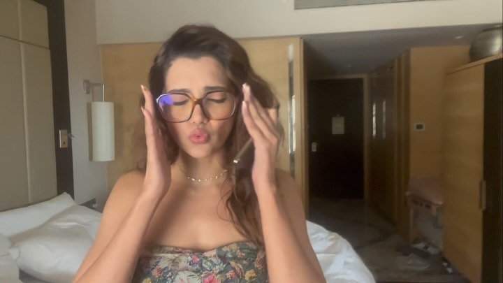 Ananya Raj 7 Hours to Go