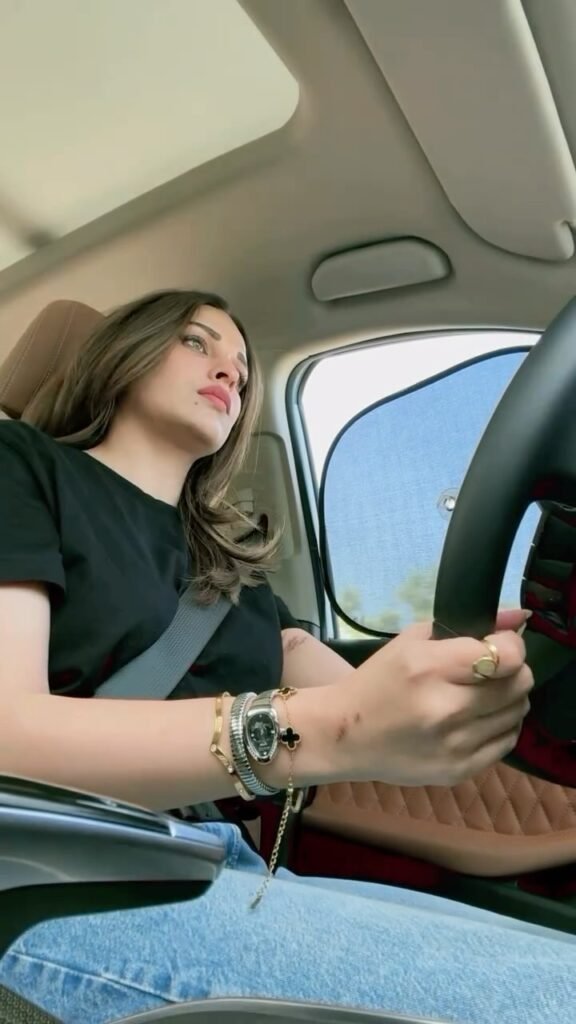 Himanshi Khurana latest interview