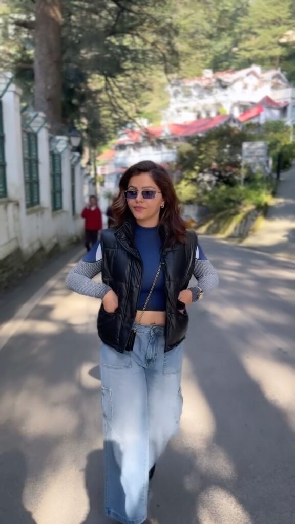 Rubina Dilaik Khatron Ke Khiladi 15
Rubina Dilaik medical emergency
Rubina Dilaik Khatron Ke Khiladi 15 medical emergency
Rubina Dilaik helicopter stunt
Rubina Dilaik ambulance Khatron Ke Khiladi 15
What happened to Rubina Dilaik in Khatron Ke Khiladi 15?
Rubina Dilaik health update
Rubina Dilaik KKK 15 stunt
Rubina Dilaik Khatron Ke Khiladi journey
Rubina Dilaik Khatron Ke Khiladi 15 latest news
Rubina Dilaik motherhood Khatron Ke Khiladi 15
Rubina Dilaik husband and children
Rubina Dilaik age and biography
Rubina Dilaik Bigg Boss 14 winner
Khatron Ke Khiladi 15 contestants
Khatron Ke Khiladi 15 latest episode
Khatron Ke Khiladi 15 Rubina Dilaik Gaurav Khanna
Gaurav Khanna fire stunt Khatron Ke Khiladi 15
Khatron Ke Khiladi 15 Darr Ka Naya Daur
Rohit Shetty Khatron Ke Khiladi 15