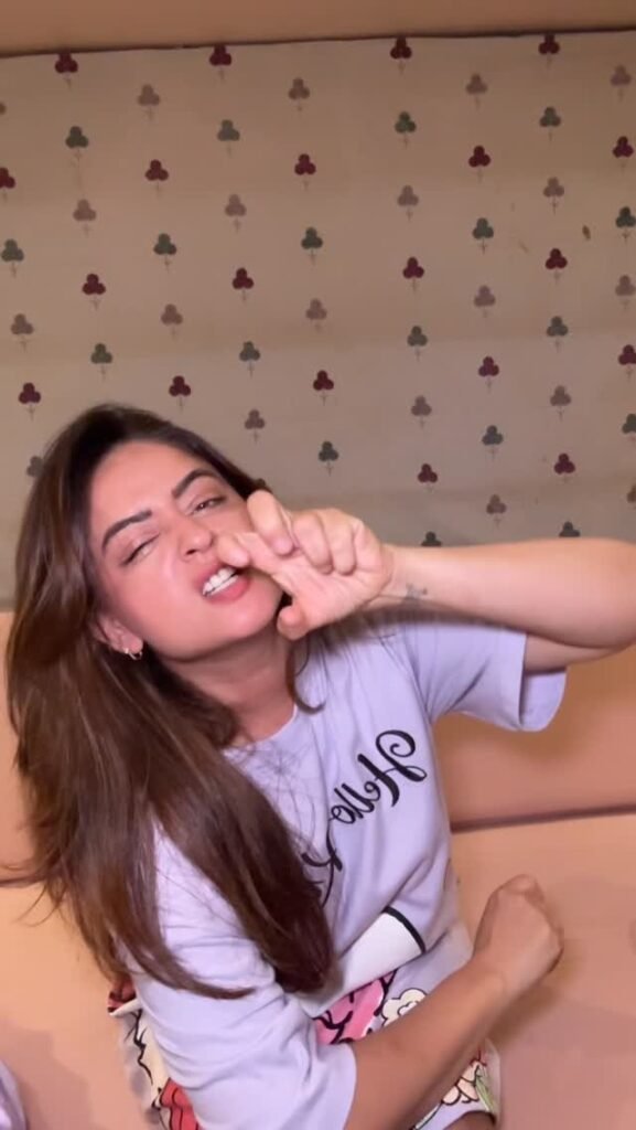 Mahhi Vij age
Mahhi Vij height
Mahhi Vij biography
Mahhi Vij husband
Mahhi Vij Jay Bhanushali
Mahhi Vij separation
Mahhi Vij children
Mahhi Vij family
Mahhi Vij daughter Tara
Mahhi Vij foster children
Mahhi Vij movies
Mahhi Vij TV shows
Mahhi Vij career
Mahhi Vij Laagi Tujhse Lagan
Mahhi Vij Nach Baliye
Mahhi Vij latest news
Mahhi Vij and Jay Bhanushali relationship
Mahhi Vij best friend Jay Bhanushali
Mahhi Vij personal life
Mahhi Vij biography and career
