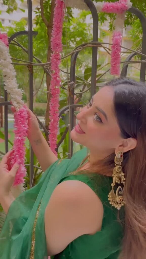 Mahhi Vij age
Mahhi Vij height
Mahhi Vij biography
Mahhi Vij husband
Mahhi Vij Jay Bhanushali
Mahhi Vij separation
Mahhi Vij children
Mahhi Vij family
Mahhi Vij daughter Tara
Mahhi Vij foster children
Mahhi Vij movies
Mahhi Vij TV shows
Mahhi Vij career
Mahhi Vij Laagi Tujhse Lagan
Mahhi Vij Nach Baliye
Mahhi Vij latest news
Mahhi Vij and Jay Bhanushali relationship
Mahhi Vij best friend Jay Bhanushali
Mahhi Vij personal life
Mahhi Vij biography and career