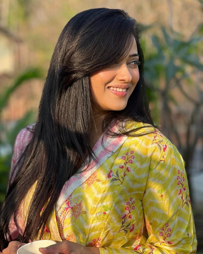 Shweta Tiwari latest news
Shweta Tiwari The Traitors 2
Shweta Tiwari online abuse
Shweta Tiwari sexist comments
Shweta Tiwari Instagram post
Shweta Tiwari Raj Thackeray
Shweta Tiwari Marathi trolls
Shweta Tiwari biography
Shweta Tiwari age and family
Shweta Tiwari husband and children
Shweta Tiwari movies and TV shows
Shweta Tiwari Kasautii Zindagii Kay
Shweta Tiwari Bigg Boss 4 winner
Shweta Tiwari Palak Tiwari
The Traitors 2 contestants
The Traitors 2 Shweta Tiwari and Mallika Sherawat
