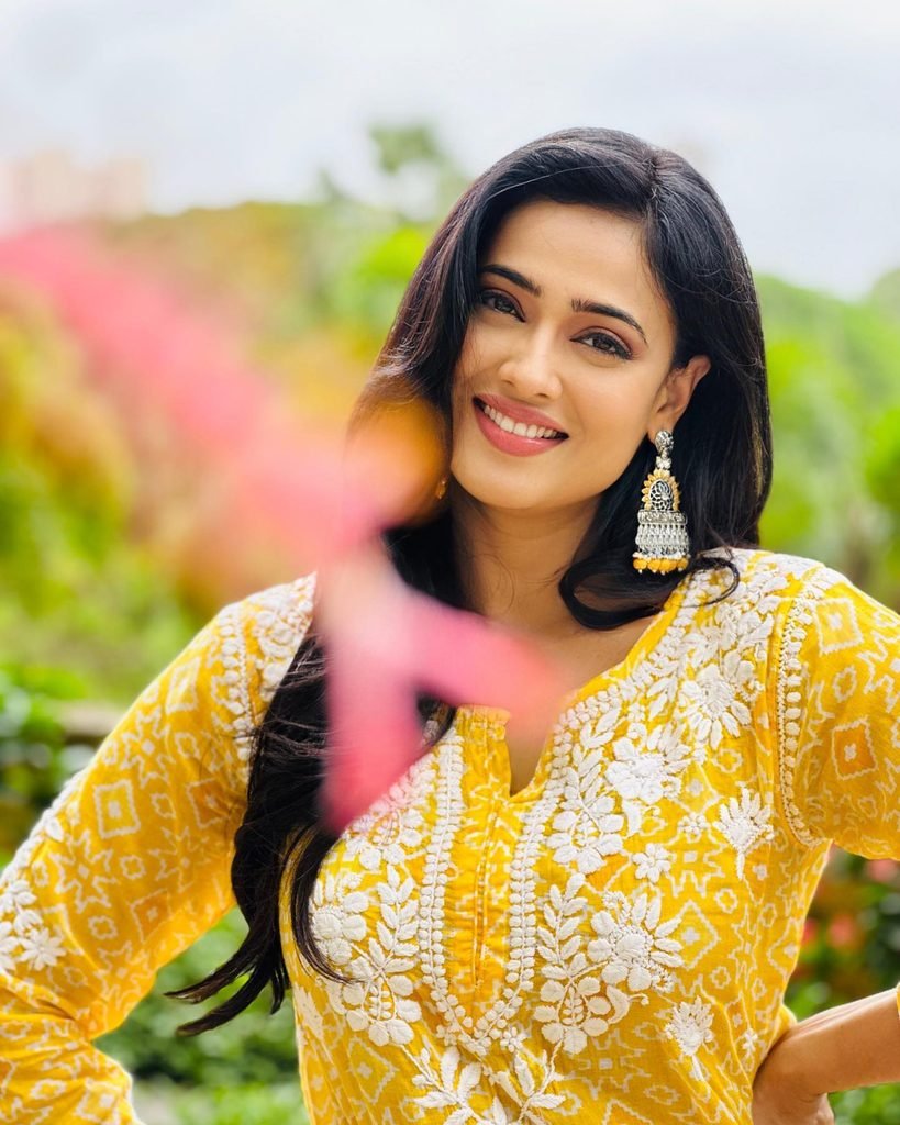 Shweta Tiwari latest news
Shweta Tiwari The Traitors 2
Shweta Tiwari online abuse
Shweta Tiwari sexist comments
Shweta Tiwari Instagram post
Shweta Tiwari Raj Thackeray
Shweta Tiwari Marathi trolls
Shweta Tiwari biography
Shweta Tiwari age and family
Shweta Tiwari husband and children
Shweta Tiwari movies and TV shows
Shweta Tiwari Kasautii Zindagii Kay
Shweta Tiwari Bigg Boss 4 winner
Shweta Tiwari Palak Tiwari
The Traitors 2 contestants
The Traitors 2 Shweta Tiwari and Mallika Sherawat