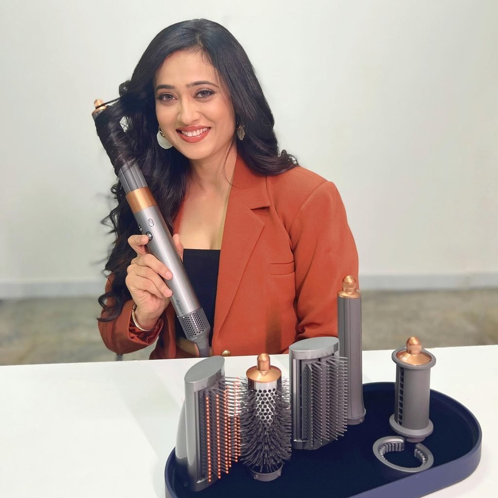 Shweta Tiwari latest news
Shweta Tiwari The Traitors 2
Shweta Tiwari online abuse
Shweta Tiwari sexist comments
Shweta Tiwari Instagram post
Shweta Tiwari Raj Thackeray
Shweta Tiwari Marathi trolls
Shweta Tiwari biography
Shweta Tiwari age and family
Shweta Tiwari husband and children
Shweta Tiwari movies and TV shows
Shweta Tiwari Kasautii Zindagii Kay
Shweta Tiwari Bigg Boss 4 winner
Shweta Tiwari Palak Tiwari
The Traitors 2 contestants
The Traitors 2 Shweta Tiwari and Mallika Sherawat