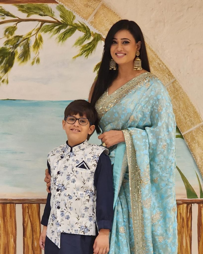 Shweta Tiwari latest news
Shweta Tiwari The Traitors 2
Shweta Tiwari online abuse
Shweta Tiwari sexist comments
Shweta Tiwari Instagram post
Shweta Tiwari Raj Thackeray
Shweta Tiwari Marathi trolls
Shweta Tiwari biography
Shweta Tiwari age and family
Shweta Tiwari husband and children
Shweta Tiwari movies and TV shows
Shweta Tiwari Kasautii Zindagii Kay
Shweta Tiwari Bigg Boss 4 winner
Shweta Tiwari Palak Tiwari
The Traitors 2 contestants
The Traitors 2 Shweta Tiwari and Mallika Sherawat