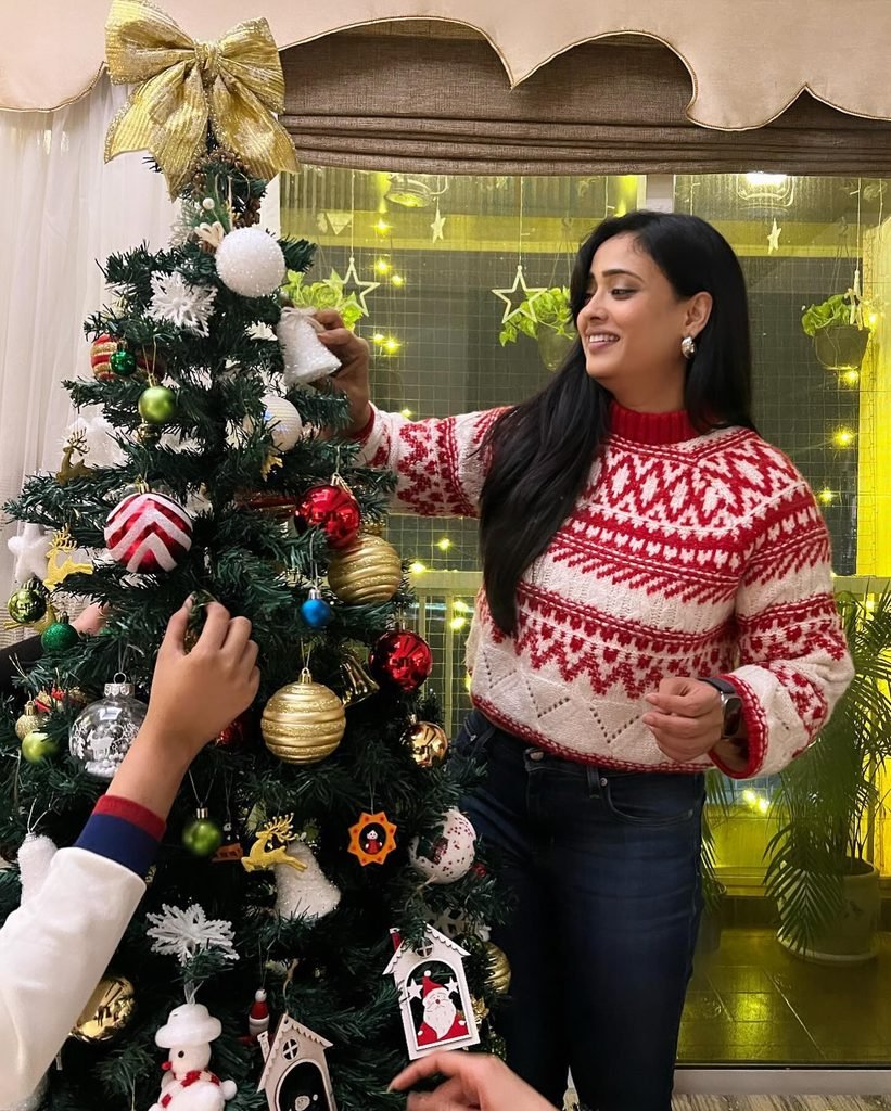 Shweta Tiwari latest news
Shweta Tiwari The Traitors 2
Shweta Tiwari online abuse
Shweta Tiwari sexist comments
Shweta Tiwari Instagram post
Shweta Tiwari Raj Thackeray
Shweta Tiwari Marathi trolls
Shweta Tiwari biography
Shweta Tiwari age and family
Shweta Tiwari husband and children
Shweta Tiwari movies and TV shows
Shweta Tiwari Kasautii Zindagii Kay
Shweta Tiwari Bigg Boss 4 winner
Shweta Tiwari Palak Tiwari
The Traitors 2 contestants
The Traitors 2 Shweta Tiwari and Mallika Sherawat