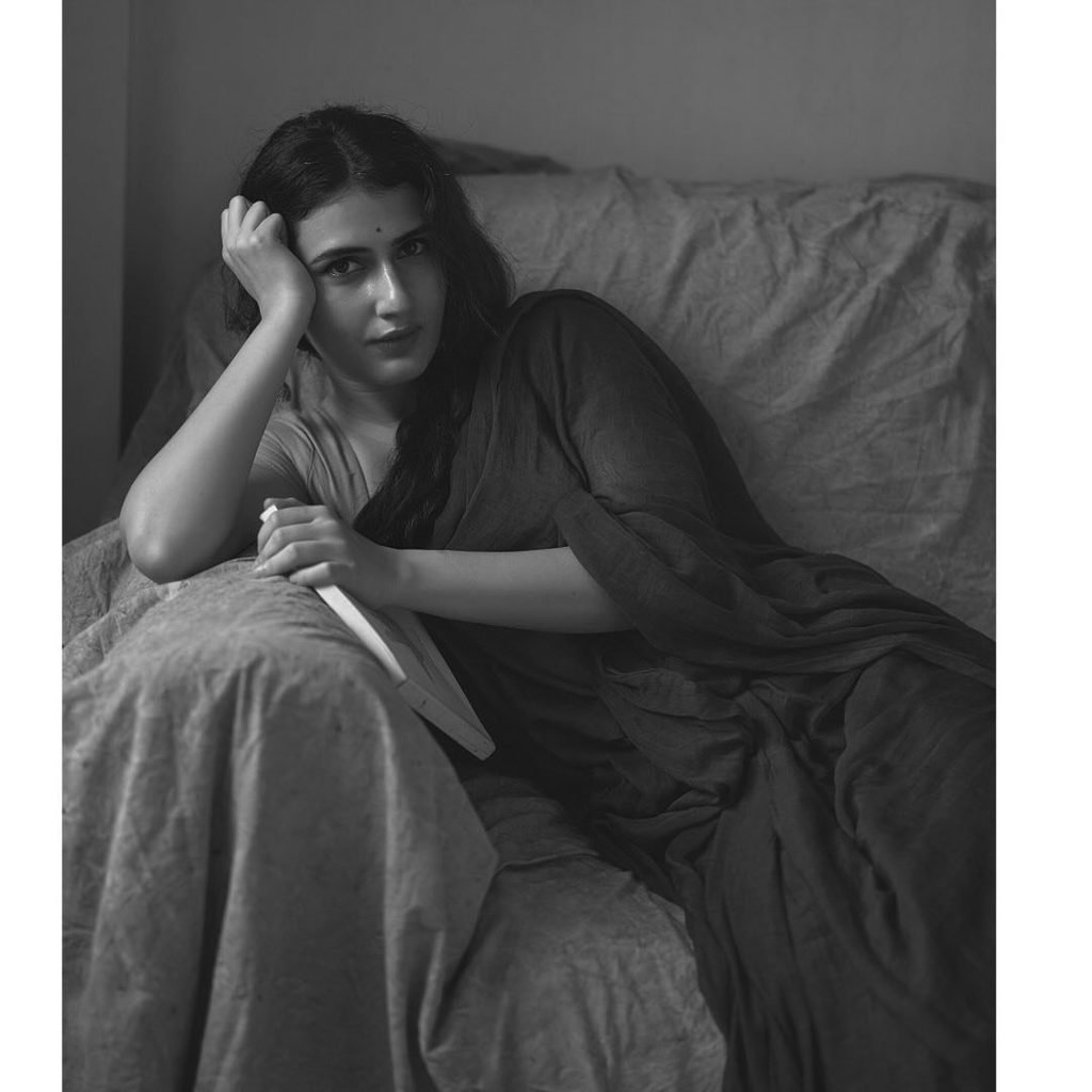 Fatima Sana Shaikh age
Fatima Sana Shaikh new movie
Fatima sana shaikh instagram id
Fatima Sana Shaikh in Chachi 420
Fatima Sana Shaikh child actor
Fatima sana shaikh with aamir khan
Fatima Sana Shaikh net worth
Fatima Sana Shaikh dangal
Hunkar movie cast
Hunkar movie 2021
Hunkar movie netflix
Fatima Sana Shaikh in Hunkkaar The Roar series
Fatima Sana Shaikh Hunkkaar The Roar police officer look
Fatima Sana Shaikh at Hunkkaar trailer launch
Hunkkaar The Roar trailer featuring Fatima Sana Shaikh and Aneet Padda
Hunkkaar movie trailer Aneet Padda and Fatima Sana Shaikh
Fatima Sana Shaikh as ACP Jasleen Singh Soni in Hunkkaar
Aneet Padda and Fatima Sana Shaikh in Hunkkaar
Hunkkaar The Roar cast featuring Fatima Sana Shaikh
Fatima Sana Shaikh talks about patriarchy at Hunkkaar trailer launch
Hunkkaar The Roar official trailer still
Fatima Sana Shaikh Hunkkaar movie promotional image
Hunkkaar The Roar courtroom drama cast