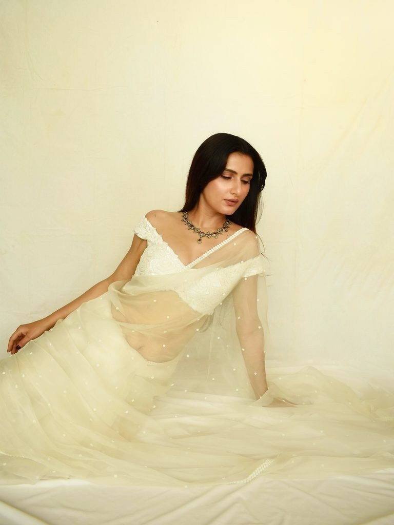 Fatima Sana Shaikh age
Fatima Sana Shaikh new movie
Fatima sana shaikh instagram id
Fatima Sana Shaikh in Chachi 420
Fatima Sana Shaikh child actor
Fatima sana shaikh with aamir khan
Fatima Sana Shaikh net worth
Fatima Sana Shaikh dangal
Hunkar movie cast
Hunkar movie 2021
Hunkar movie netflix
Fatima Sana Shaikh in Hunkkaar The Roar series
Fatima Sana Shaikh Hunkkaar The Roar police officer look
Fatima Sana Shaikh at Hunkkaar trailer launch
Hunkkaar The Roar trailer featuring Fatima Sana Shaikh and Aneet Padda
Hunkkaar movie trailer Aneet Padda and Fatima Sana Shaikh
Fatima Sana Shaikh as ACP Jasleen Singh Soni in Hunkkaar
Aneet Padda and Fatima Sana Shaikh in Hunkkaar
Hunkkaar The Roar cast featuring Fatima Sana Shaikh
Fatima Sana Shaikh talks about patriarchy at Hunkkaar trailer launch
Hunkkaar The Roar official trailer still
Fatima Sana Shaikh Hunkkaar movie promotional image
Hunkkaar The Roar courtroom drama cast